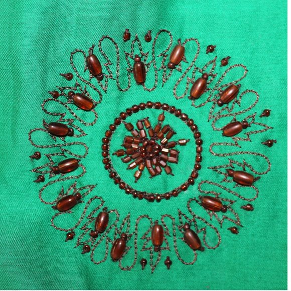 BCBG Max Azria Skirt - Green with Flower Design - Waist 30 - Length 18.5 - Picture 2 of 14